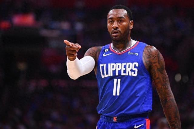 NBA赛场：马刺与国王的精彩较量，文班亚马上演空接扣篮